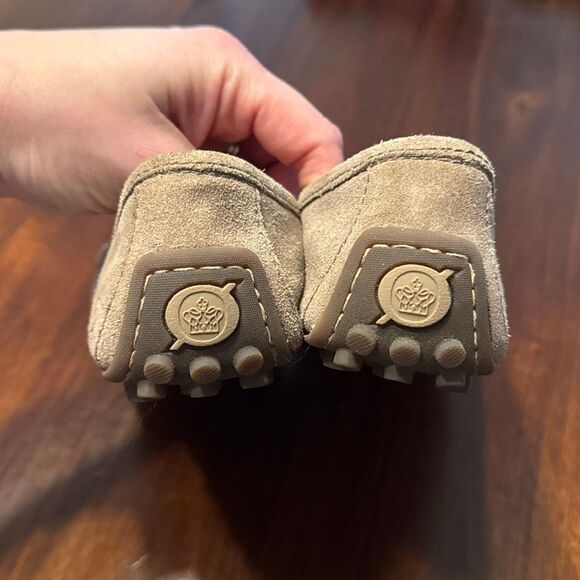 Born Grey Suede Slip On Rubber Sole Loafers Women’s US 7 M - Picture 2 of 8